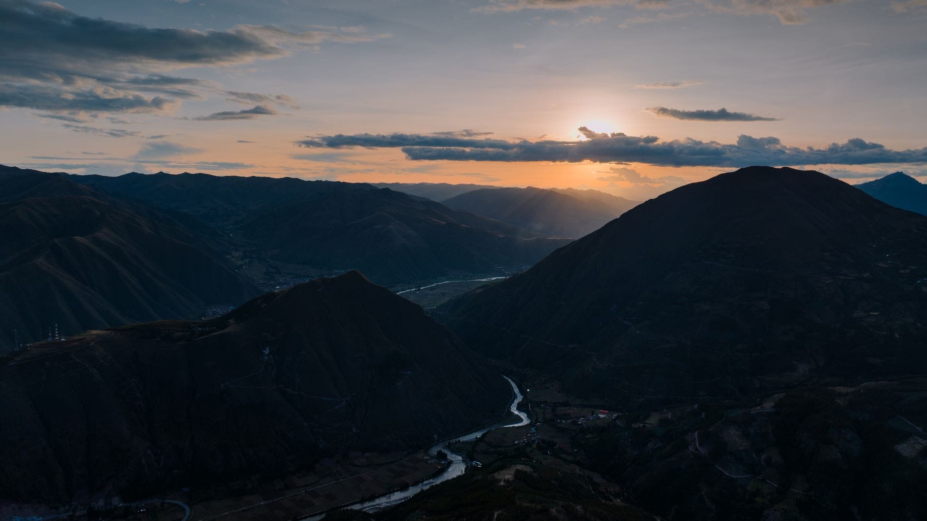 Peru dla fotografów: miejsca na wschody słońca, targi i górskie panoramy
